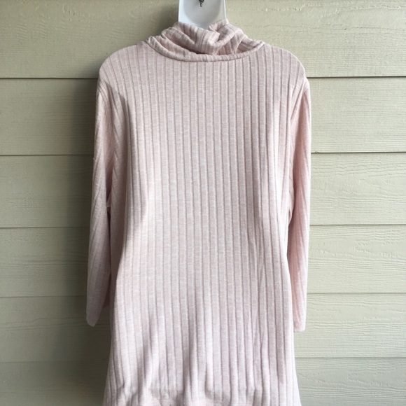 NWT Ribbed Sweater Top Cowl Turtleneck 3/4 Sleeve - Picture 3 of 3